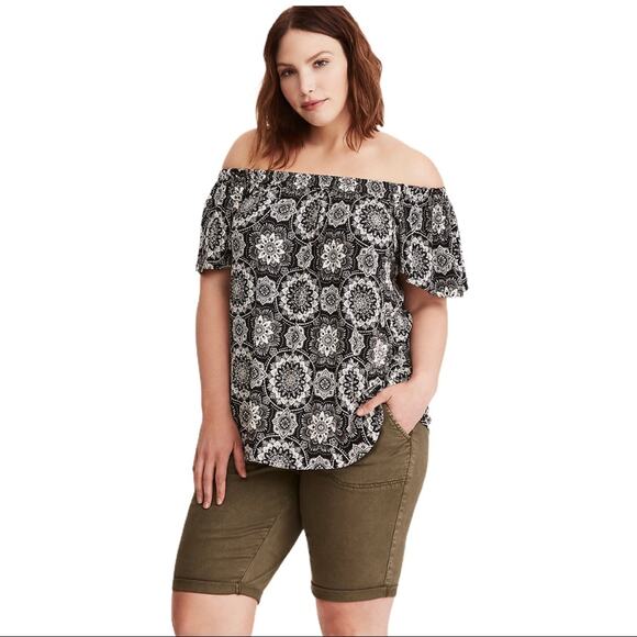 torrid Tops - Torrid Medallion Print Off Shoulder Shirt Size 4X
